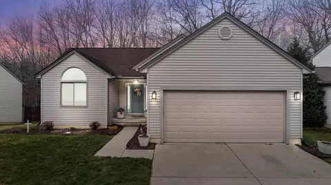 1731 Wildwood Trl, Saline, MI 48176