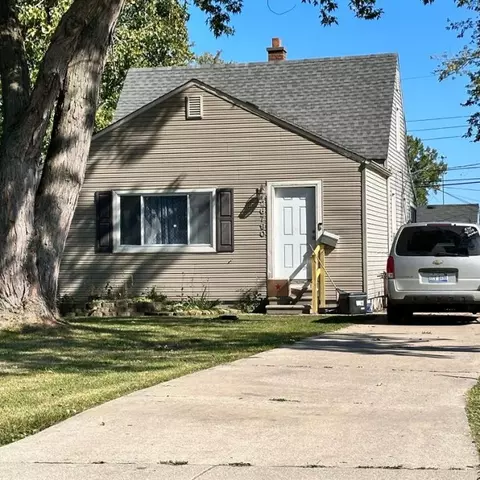 26790 Waldorf St, Roseville, MI 48066