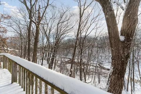 35 Castle Dr, Springfield, MI 49037 photo 53