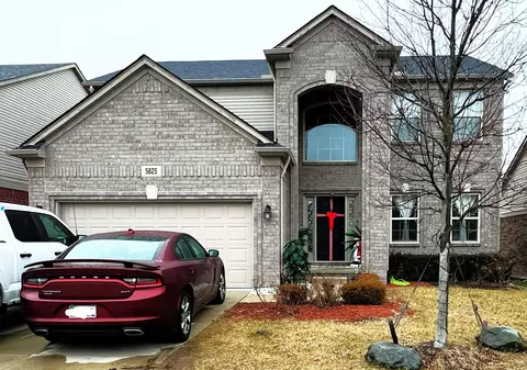 5825 Gregory Dr, Utica, MI 48317