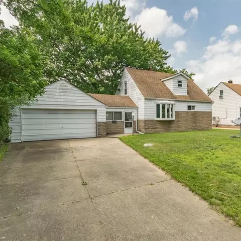 5667 Fenton St, Dearborn Heights, MI 48127