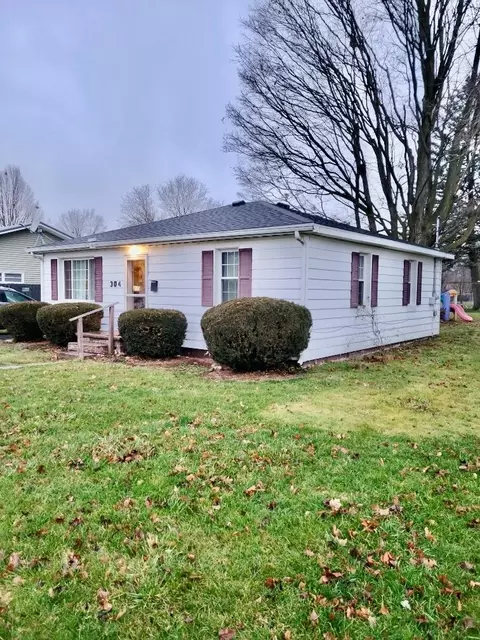 304 W Fulton St, Homer, MI 49245