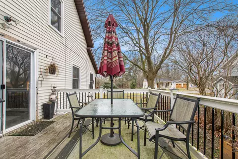 610 E Washington St, Howell, MI 48843 photo 28