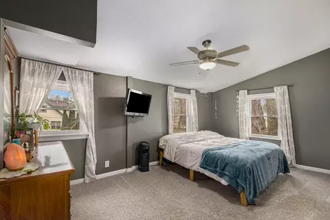 610 E Washington St, Howell, MI 48843 photo 19