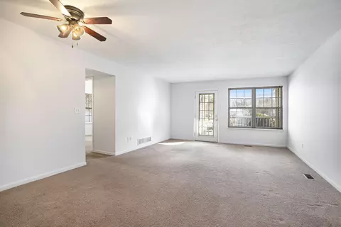 366 Westbrook Ct, Marshall, MI 49068 photo 2