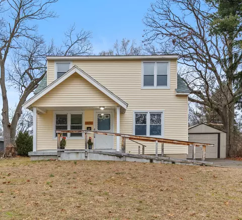 1321 Matilda St NE, Grand Rapids, MI 49503