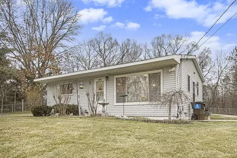 3524 Vineyard Ave NE, Grand Rapids, MI 49525