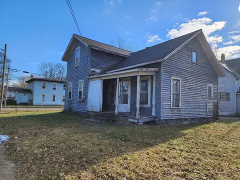 801 S Main St, Three Rivers, MI 49093 photo 2