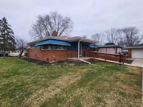 Undisclosed, Clinton Twp, MI 48035