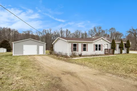 4673 E T U Ave, Vicksburg, MI 49097