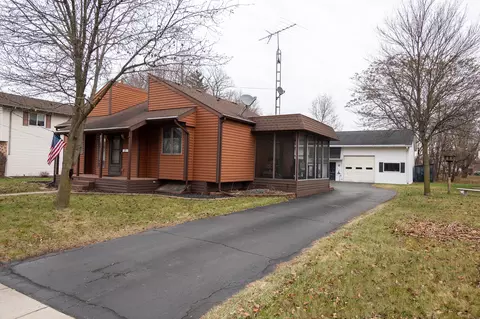 252 Church St, Milan, MI 48160