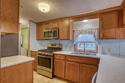 3061 Fifield Dr, Pierson, MI 49339 photo 7