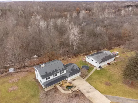 6550 Welch Lake Rd, Grass Lake, MI 49240
