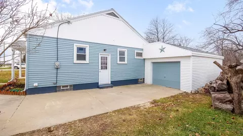 115 N Maple Rd, Saline, MI 48176 photo 5