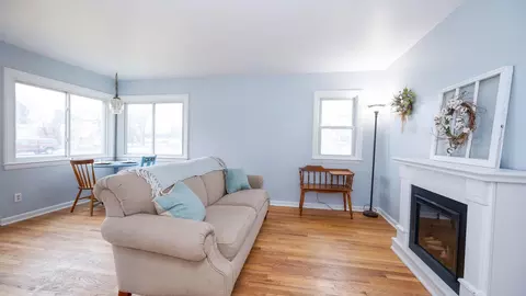 115 N Maple Rd, Saline, MI 48176 photo 13