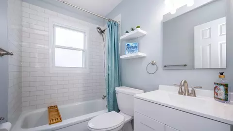 115 N Maple Rd, Saline, MI 48176 photo 19