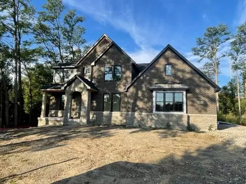 24191 Trafalger Ct, Novi, MI 48374