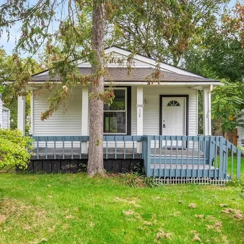 21335 Negaunee, Southfield, MI 48033