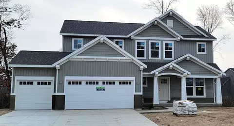 1326 Kimber Dr, Lowell, MI 49331