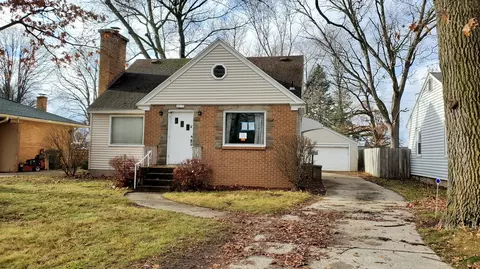 3015 Buchanan Ave SW, Grand Rapids, MI 49548
