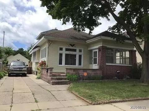 1659 Wendler Ave SW, Wyoming, MI 49509