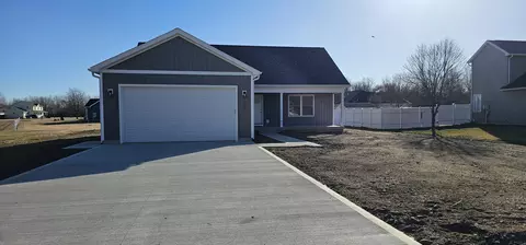 301 S Willowbrook Rd, Coldwater, MI 49036