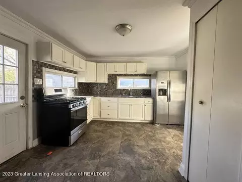1117 Winifred St, Jackson, MI 49202 photo 8