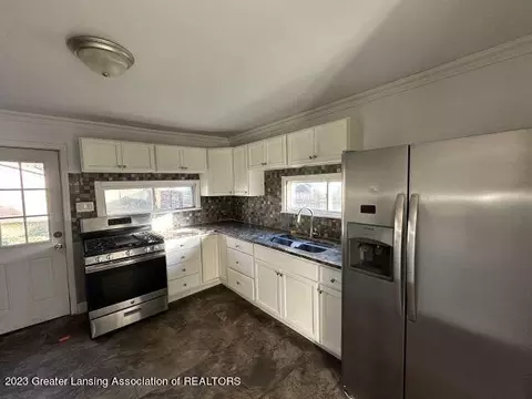 1117 Winifred St, Jackson, MI 49202 photo 7