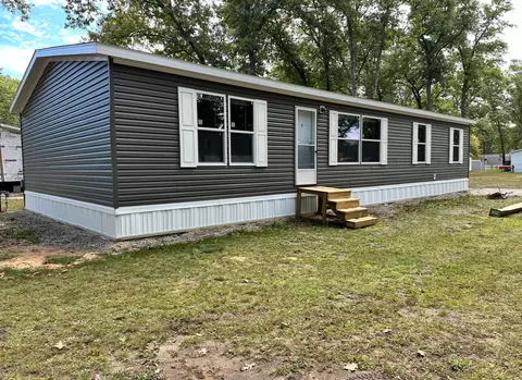 2562 Maple Rd, Twin Lake, MI 49457