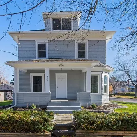 301 Bates St, Jackson, MI 49202 photo 2