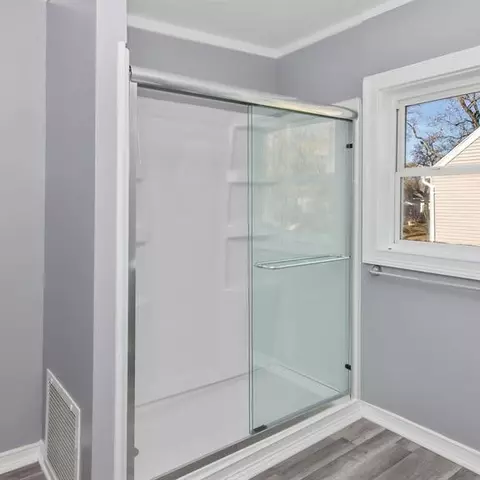 301 Bates St, Jackson, MI 49202 photo 18
