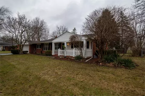 1006 Red Mill Dr, Tecumseh, MI 49286