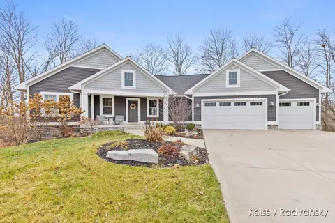 5177 Trinity Trl, Hudsonville, MI 49426