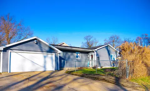 46 Lyndale Ct, Battle Creek, MI 49015