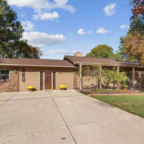 47930 W Huron River Dr, Van Buren Twp, MI 48111