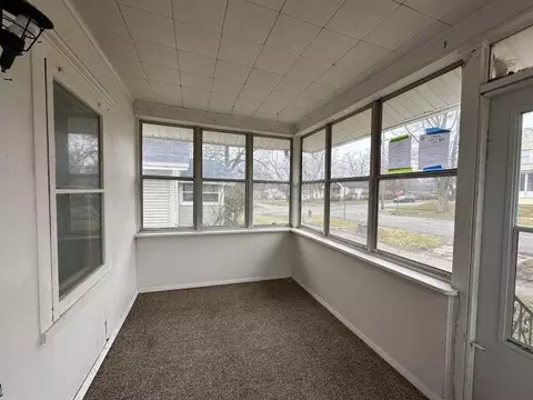 303 E Addison St, Jackson, MI 49203 photo 15