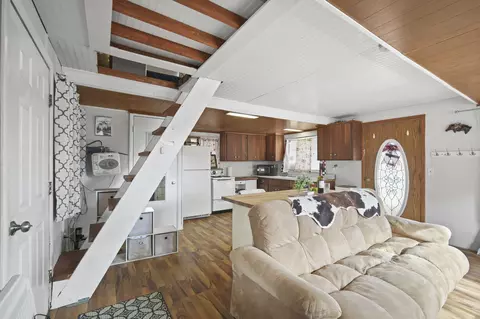 5151 Post, Brooklyn, MI 49230 photo 7