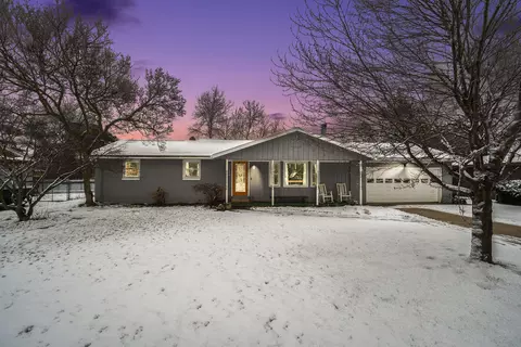 14498 Edmeer Dr, Holland, MI 49424