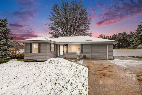 3253 Townline Rd, Sodus, MI 49126