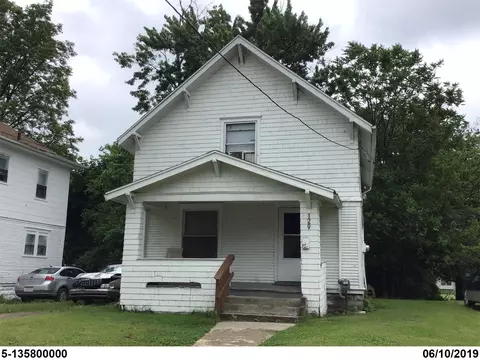 129 Damon St, Jackson, MI 49203