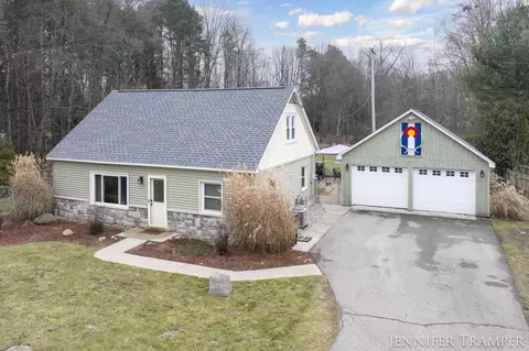 7050 14 Mile Rd NE, Cedar Springs, MI 49319