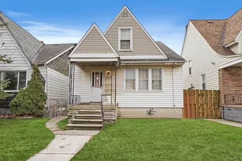 6020 Casmere St, Hamtramck, MI 48212