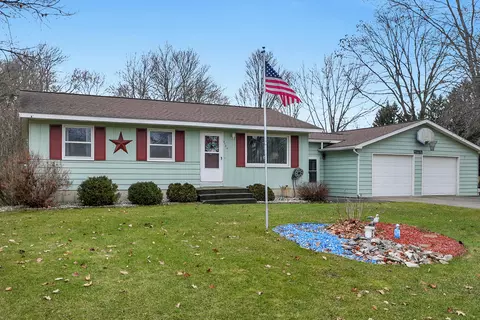 4164 Janet Dr, Dorr, MI 49323