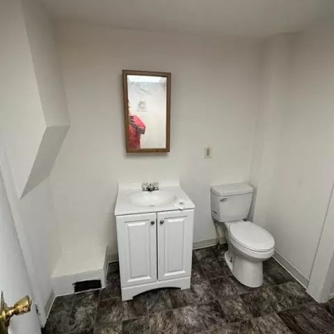 401 E High St, Jackson, MI 49203 photo 17
