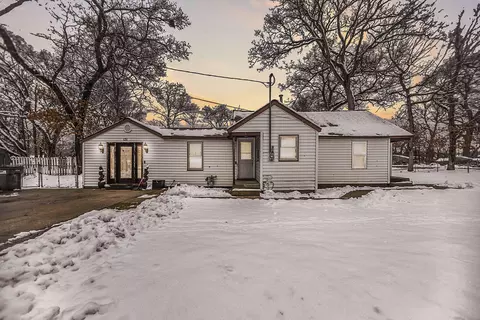 131 Vista Ter, Muskegon, MI 49442