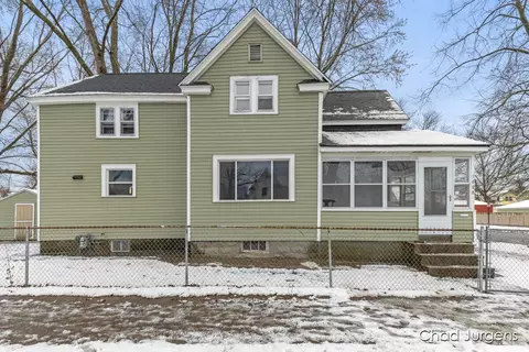 1000 Lincoln Ave NW, Grand Rapids, MI 49504