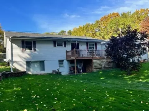 509 Hudson Ave, Jackson, MI 49203 photo 2