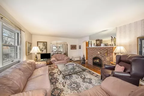 316 Summit St, Jackson, MI 49203 photo 4