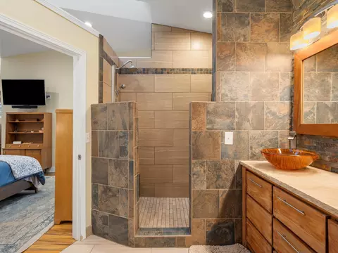 1489 Bishop Rd, Saline, MI 48176 photo 21