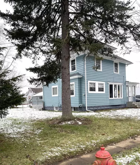 111 E Golf Ave, Jackson, MI 49203 photo 2